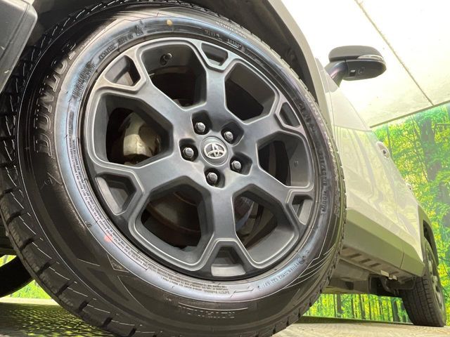 TOYOTA RAV4 4WD 2024