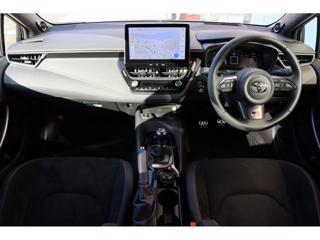 TOYOTA GR COROLLA 2023