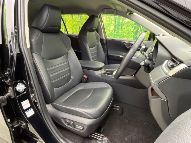 TOYOTA RAV4 4WD 2020