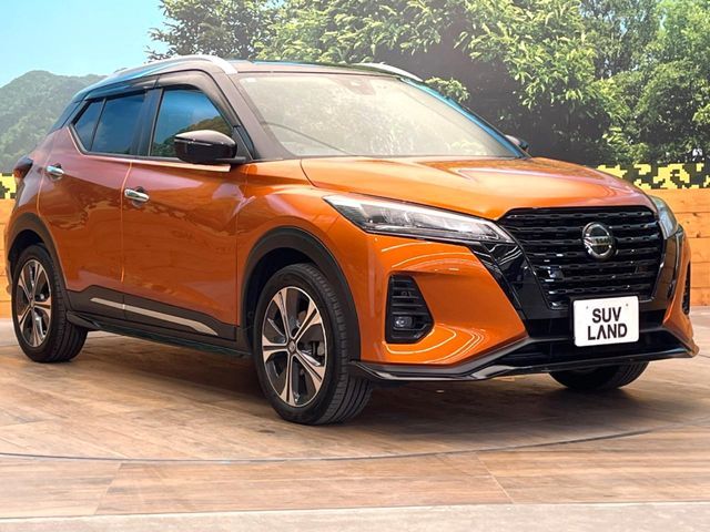 NISSAN KICKS 2021