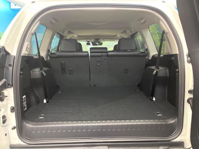 TOYOTA LANDCRUISER PRADO 2023