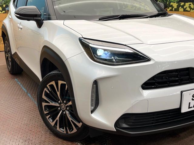 TOYOTA YARIS CROSS 2025