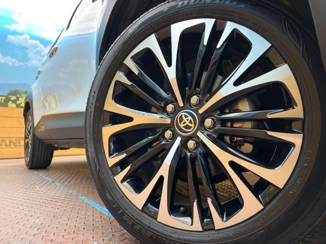 TOYOTA YARIS CROSS 2025