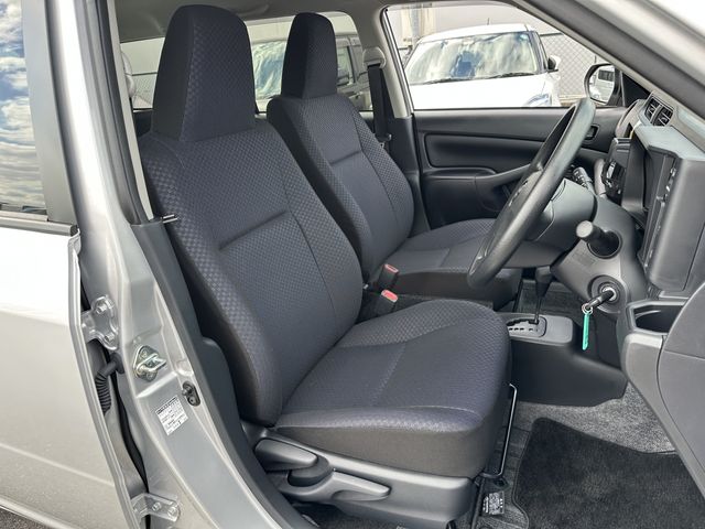 TOYOTA PROBOX van HYBRID 2025