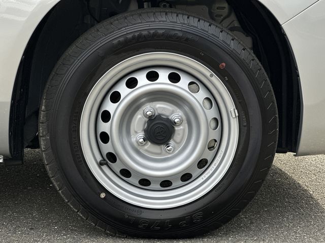 TOYOTA PROBOX van HYBRID 2025