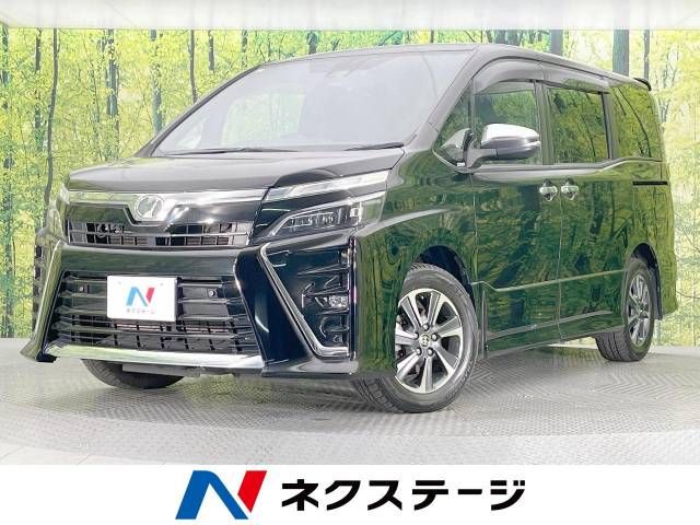 TOYOTA VOXY 2019