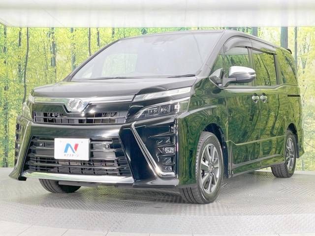 TOYOTA VOXY 2019