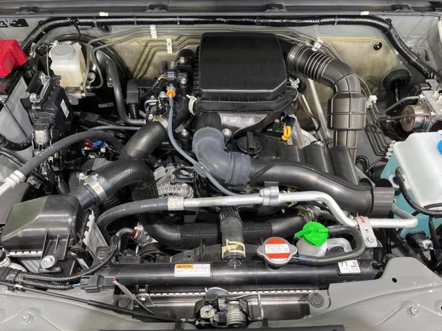 SUZUKI JIMNY 4WD 2025