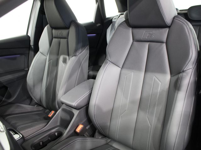 AUDI AUDI Q4 e-tron 2025