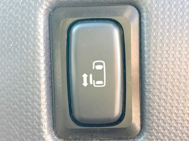 MITSUBISHI eK WAGON 2007