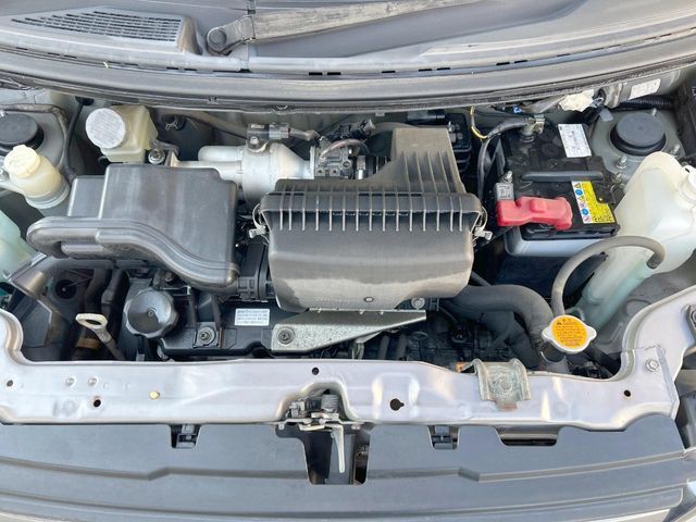 MITSUBISHI eK WAGON 2007