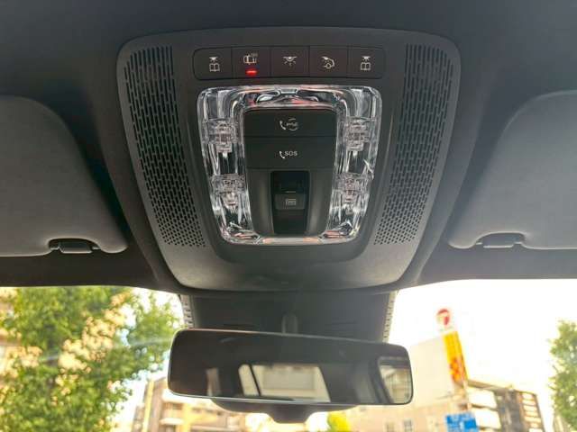 MERCEDES BENZ MERCEDES BENZ GLB 2025