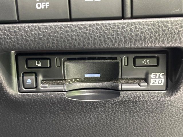 TOYOTA HARRIER HYBRID 2024