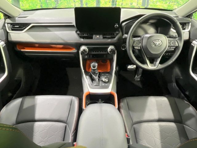 TOYOTA RAV4 4WD 2025