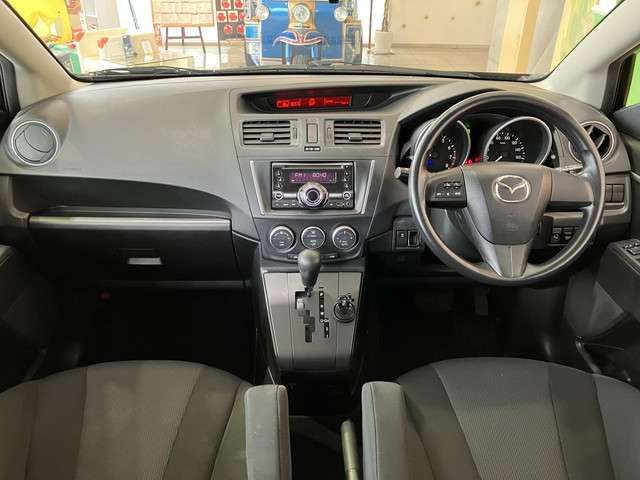 MAZDA PREMACY 4WD 2013