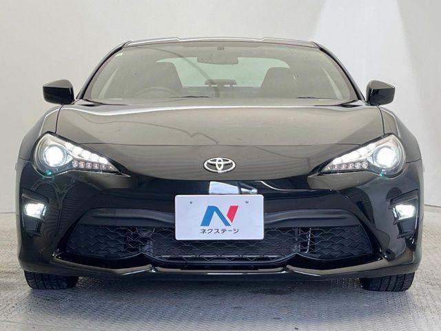 TOYOTA 86 2018