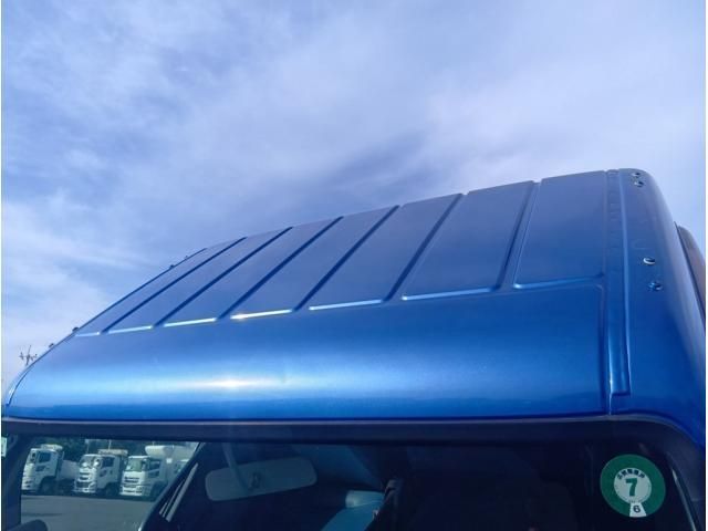 MITSUBISHI CANTER 2015