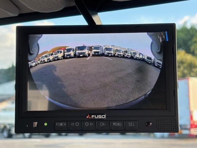 MITSUBISHI CANTER 2025