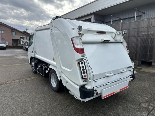 MITSUBISHI CANTER 2018