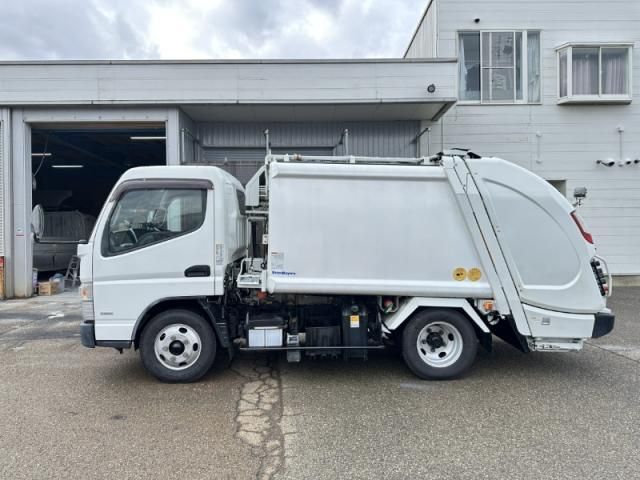 MITSUBISHI CANTER 2018