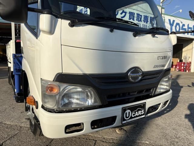 HINO DUTRO 2013