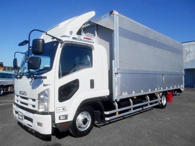 ISUZU FORWARD 2010