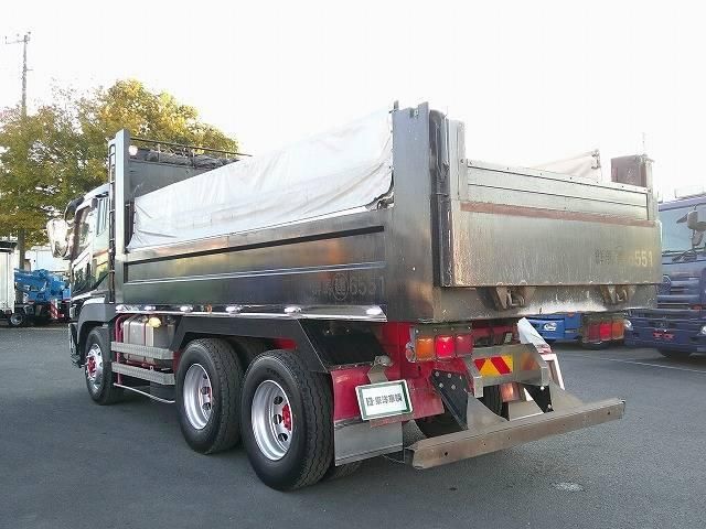 MITSUBISHI FUSOU FIGHTER 2013