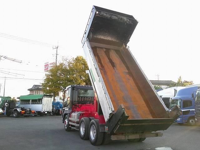 MITSUBISHI FUSOU FIGHTER 2013