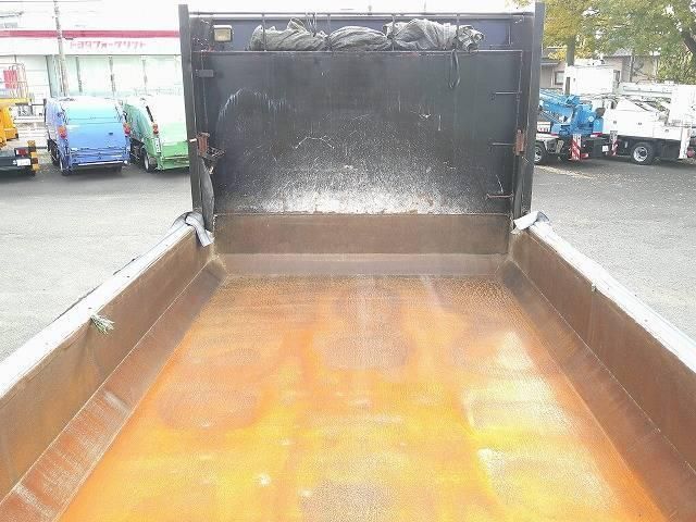 MITSUBISHI FUSOU FIGHTER 2013