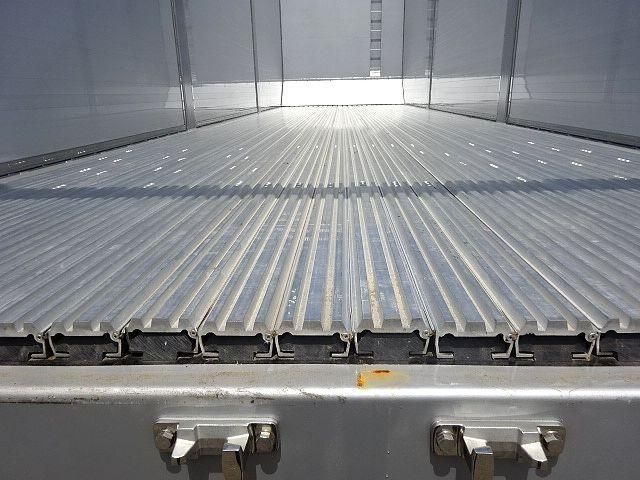 MITSUBISHI FUSOU SUPER GREAT 2025