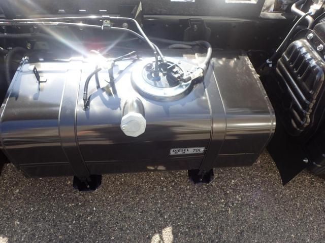 MITSUBISHI CANTER 2025