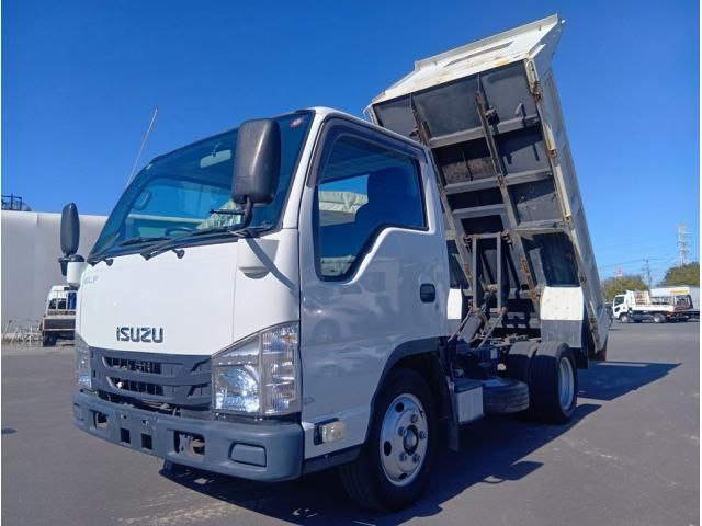 ISUZU ELF 2018
