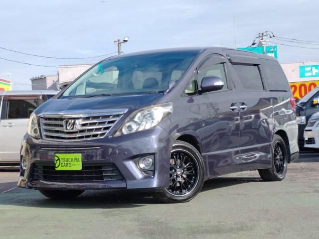 TOYOTA ALPHARD 2013