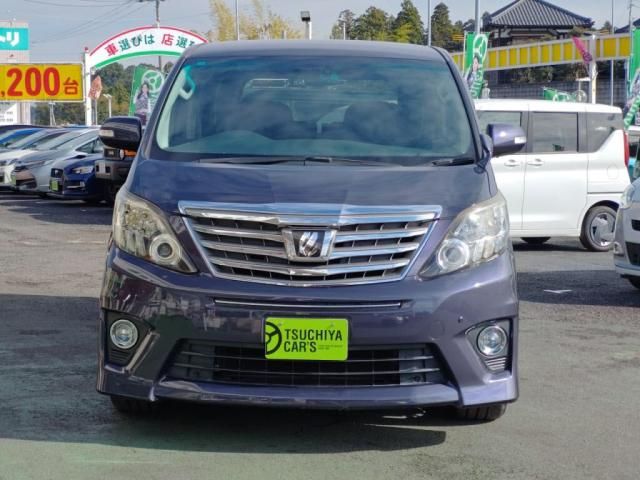 TOYOTA ALPHARD 2013