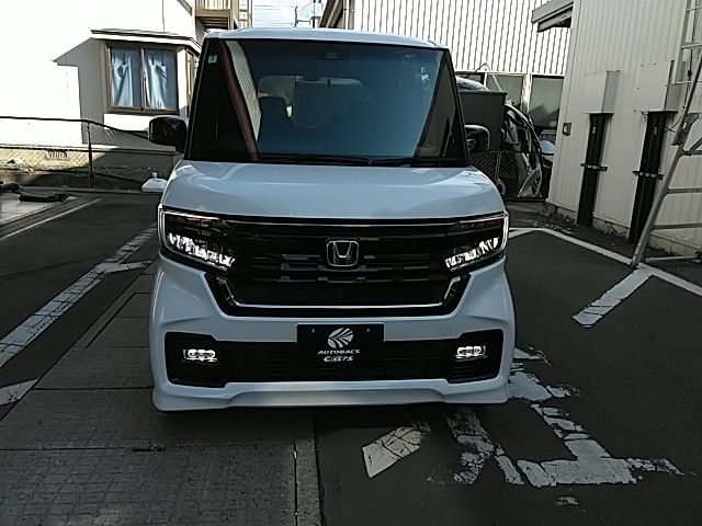 HONDA N BOX CUSTOM 4WD 2022