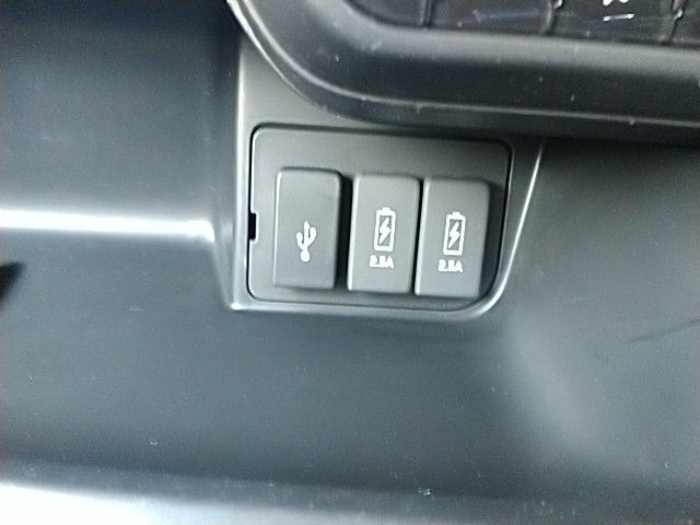 HONDA N BOX CUSTOM 4WD 2022