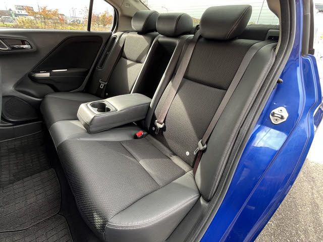 HONDA GRACE HYBRID 2017