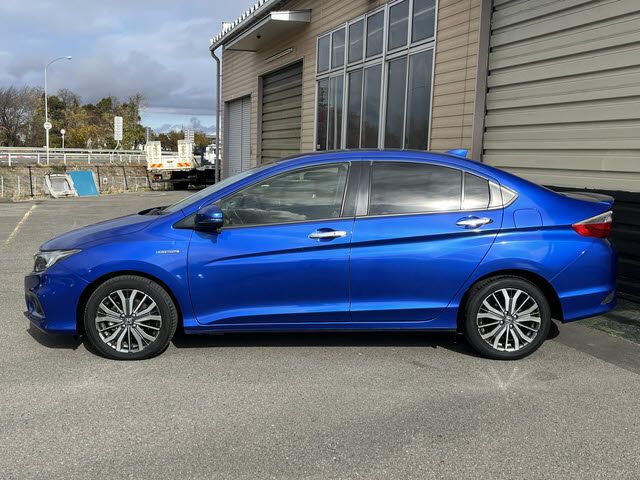 HONDA GRACE HYBRID 2017