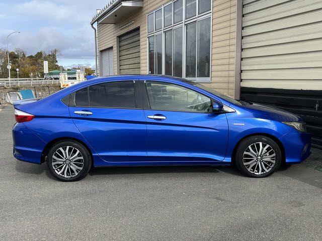 HONDA GRACE HYBRID 2017