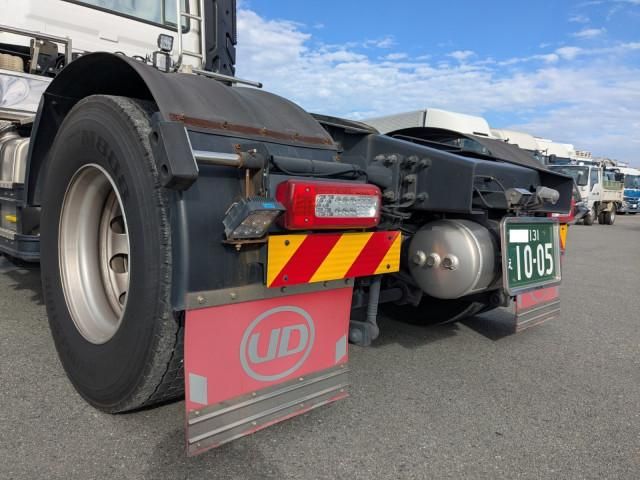 NISSAN DIESEL Quon 2023