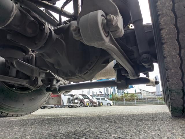 NISSAN DIESEL Quon 2023