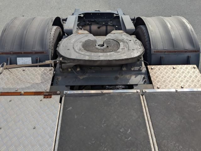 NISSAN DIESEL Quon 2023