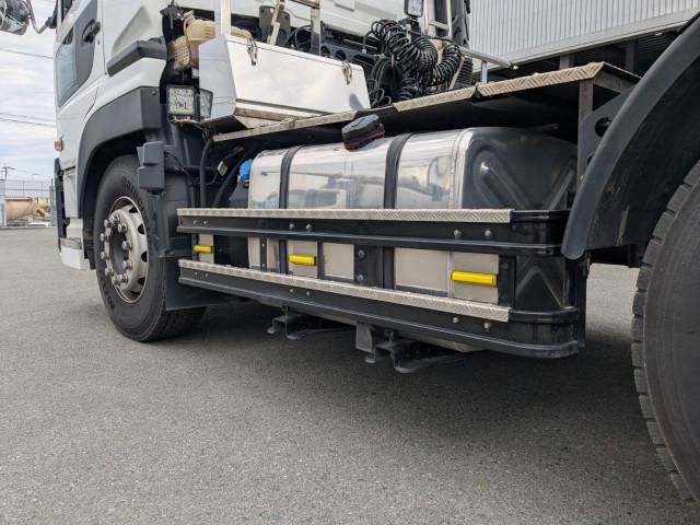 NISSAN DIESEL Quon 2023