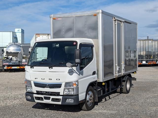 MITSUBISHI CANTER 2020