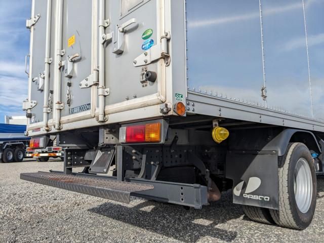 MITSUBISHI CANTER 2020