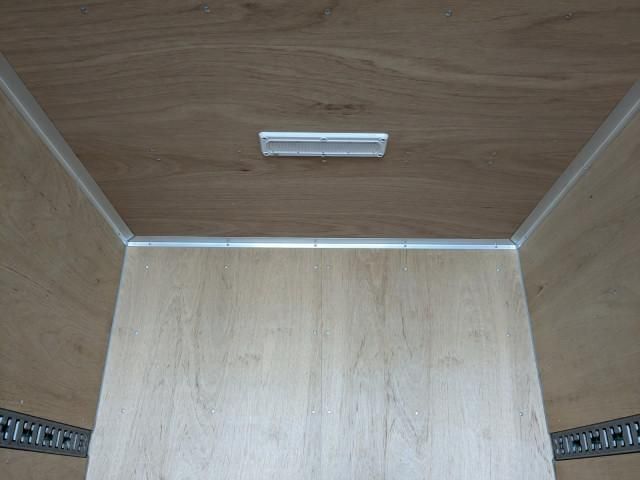 MITSUBISHI CANTER 2020