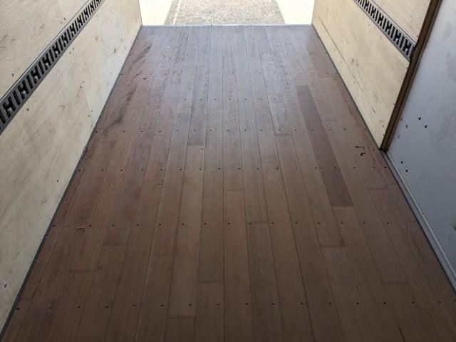 MITSUBISHI CANTER 2020