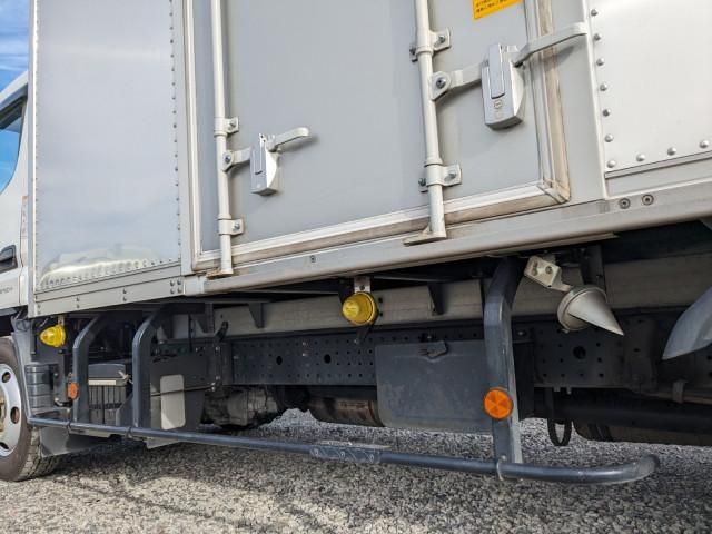 MITSUBISHI CANTER 2020