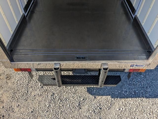 MITSUBISHI CANTER 2020