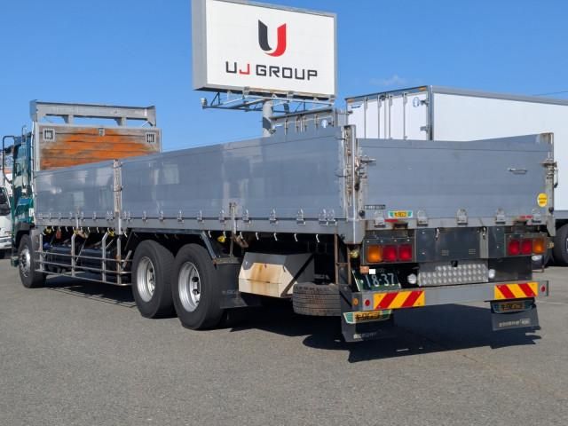 ISUZU GIGA 2018